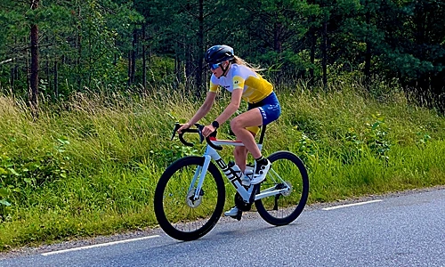 Triathleten Tilda Månsson blir ny ambassadör