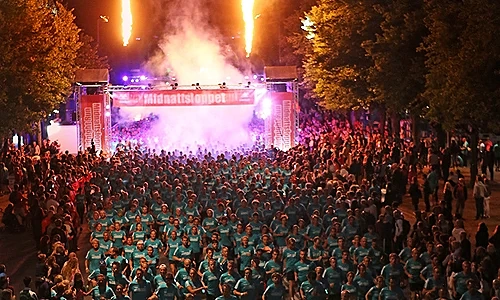 Vinn en startplats till Midnattsloppet åt dig och en vän