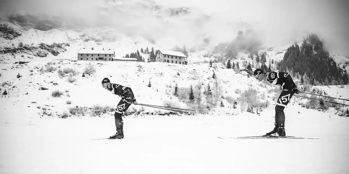 Skiteam lager 157 åker skidor